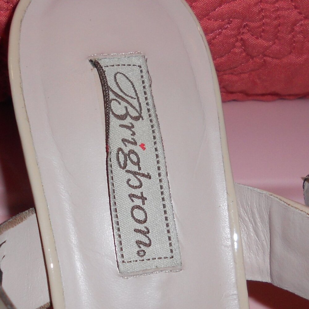 Brighton 8.5 M Cream Leather Laser Cut Sandals 3 Straps "Tinsel" - Picture 4 of 11